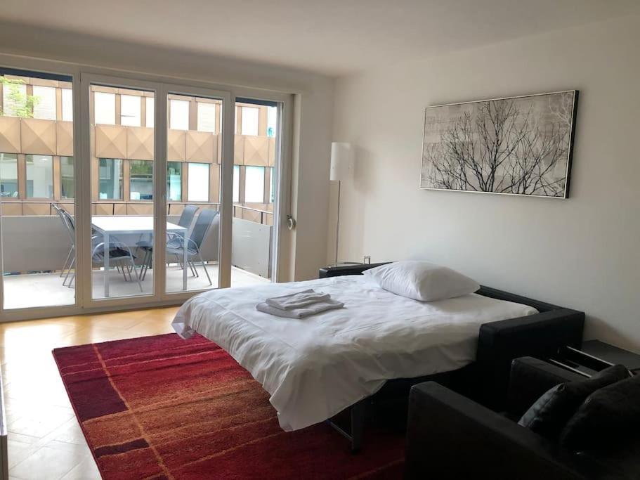 Bright 1 Bedroom Flat In The City Centre Zürich Buitenkant foto