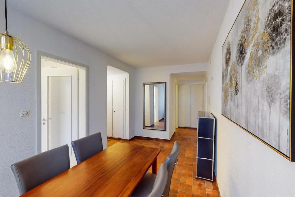 Bright 1 Bedroom Flat In The City Centre Zürich Buitenkant foto